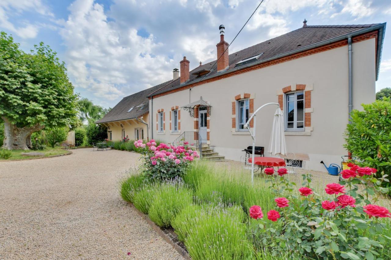 La Fontenelle - Lovely Holiday House With Swimming Pool Cuisery Esterno foto